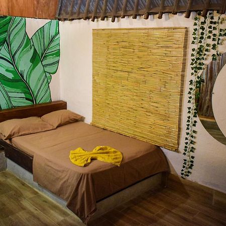 Hotel El Delfin Монтеррико Экстерьер фото
