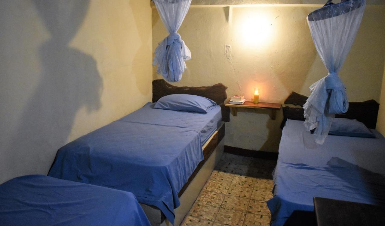 Hotel El Delfin Монтеррико Экстерьер фото